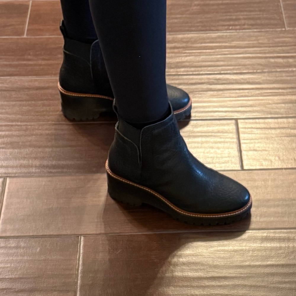 Vince Camuto Dendra Black Ankle Booties